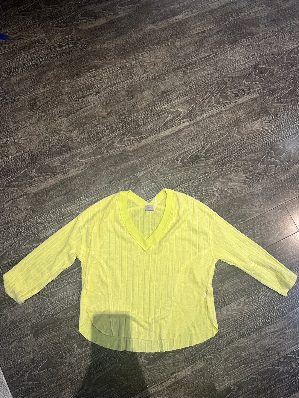 Urban Outfitters Neon Yellow V‑Neck Long Sleeve Top
